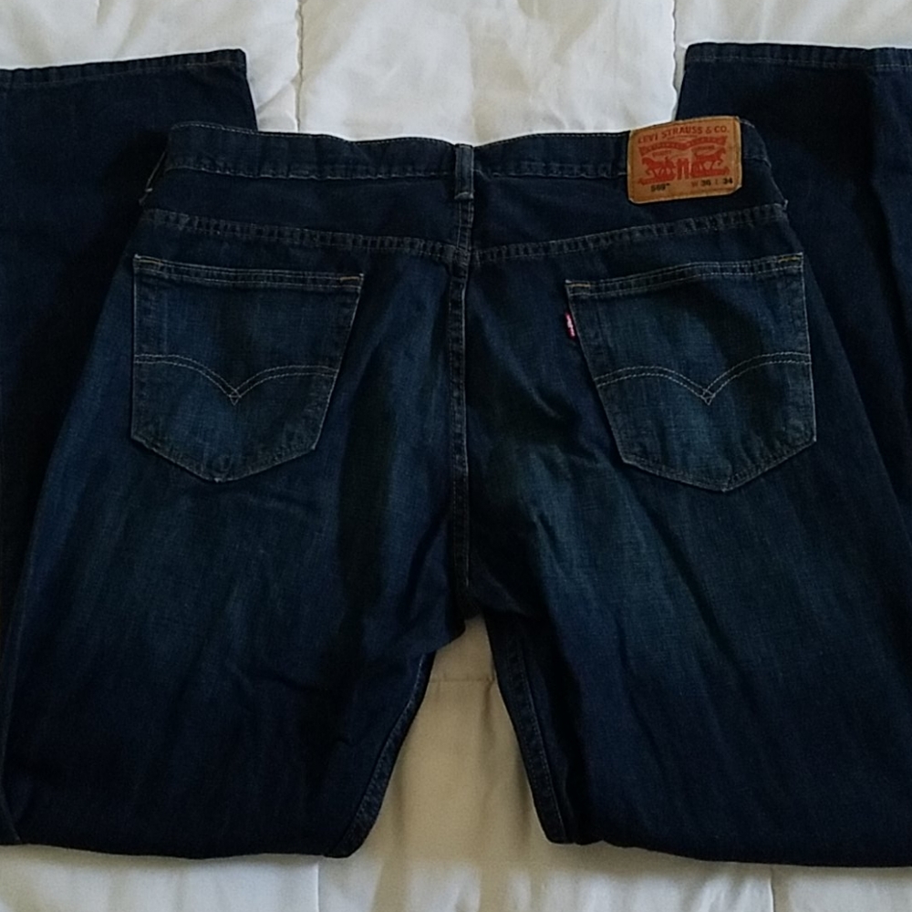 569 Levi's W36 L34